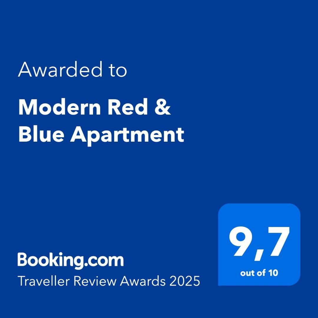 Modern Red & Blue Apartment Podstrana Exterior foto
